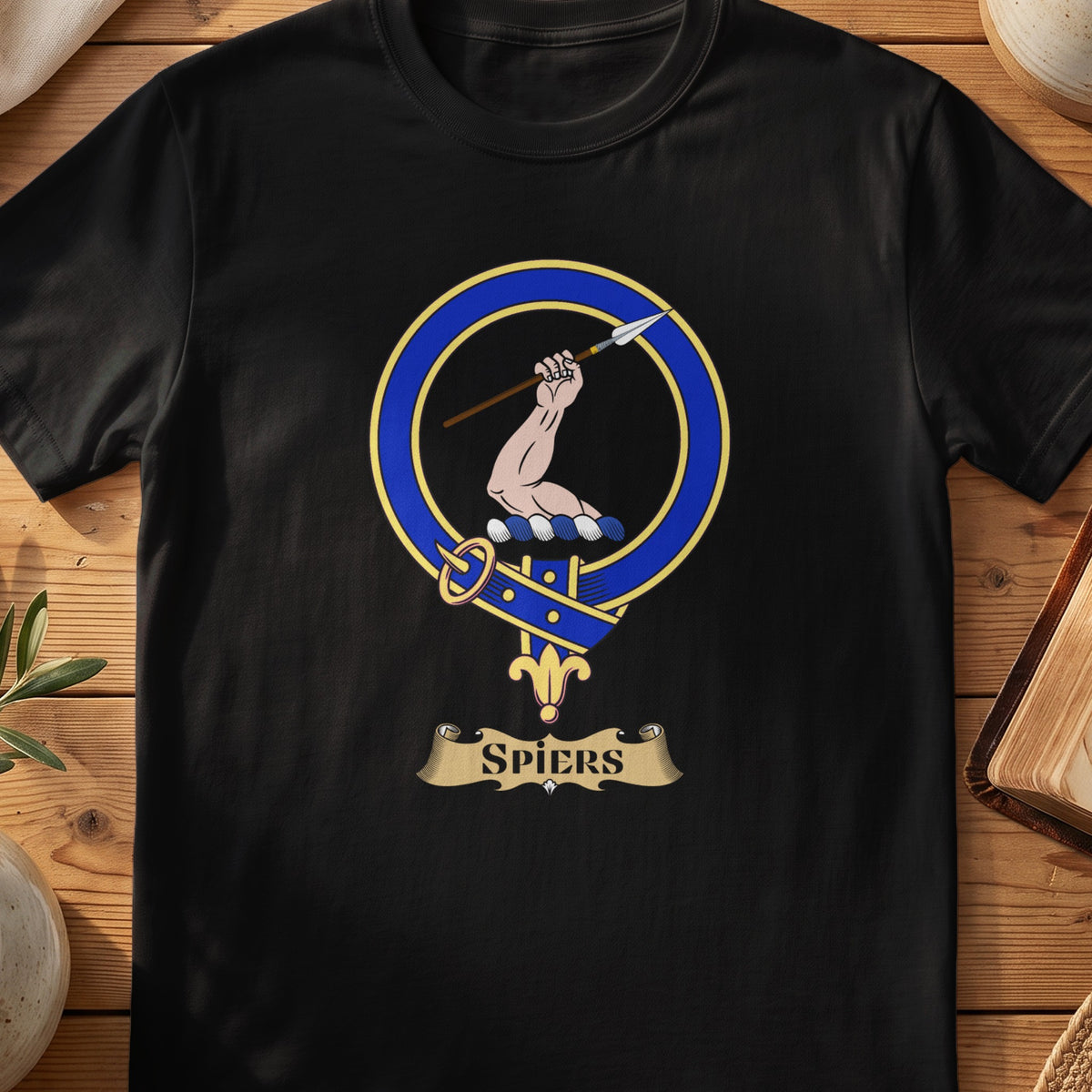 Spiers Scottish clan crest T-shirt in Black