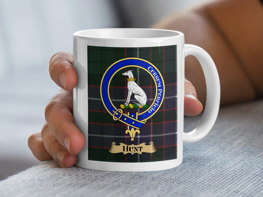 Hunt Clan Crest Tartan Plaid Mug - Living Stone Gifts