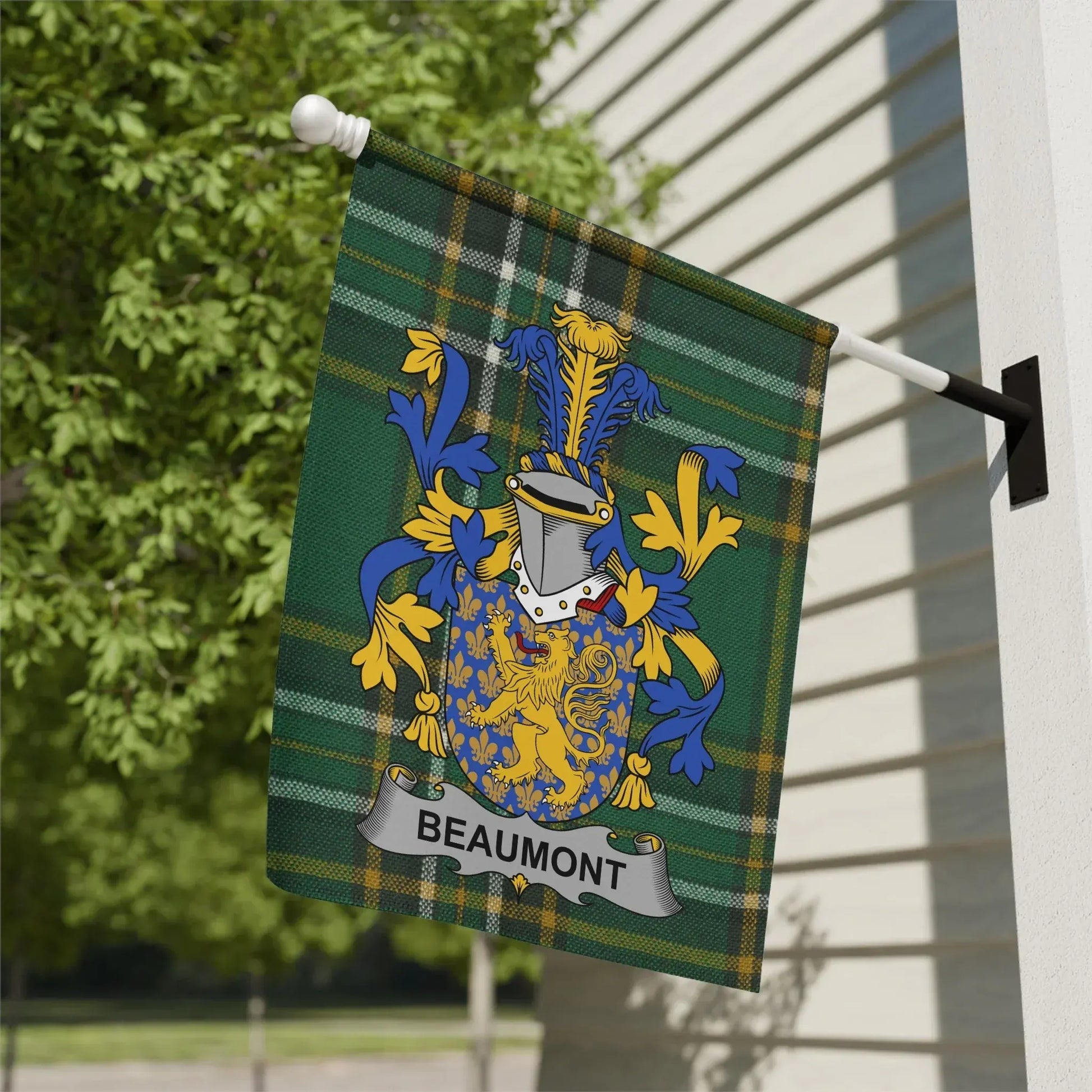 Beaumont Crest Family Coat of Arms Flag product
