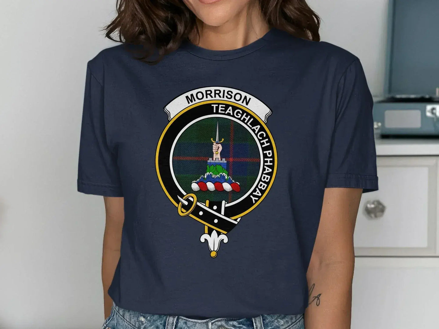 Morrison Teaghlach Phabbay Clan Crest Shirt product