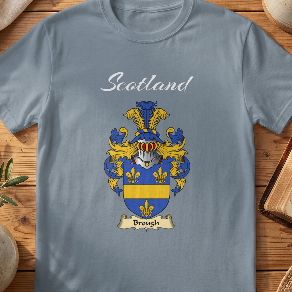 Brough Scottish family shield T-shirt in Stone Blue