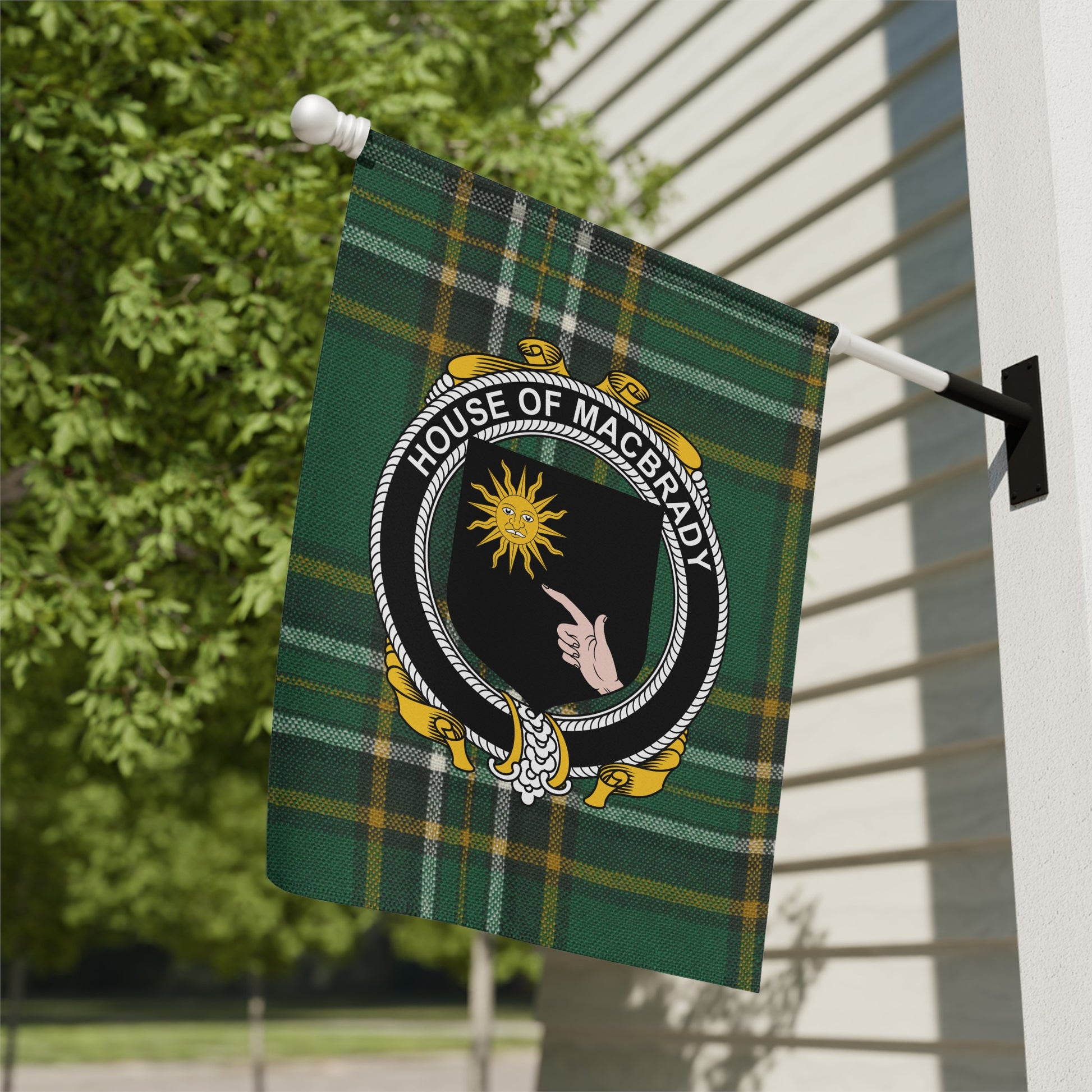 House of Macbready Flag with Heraldic Design