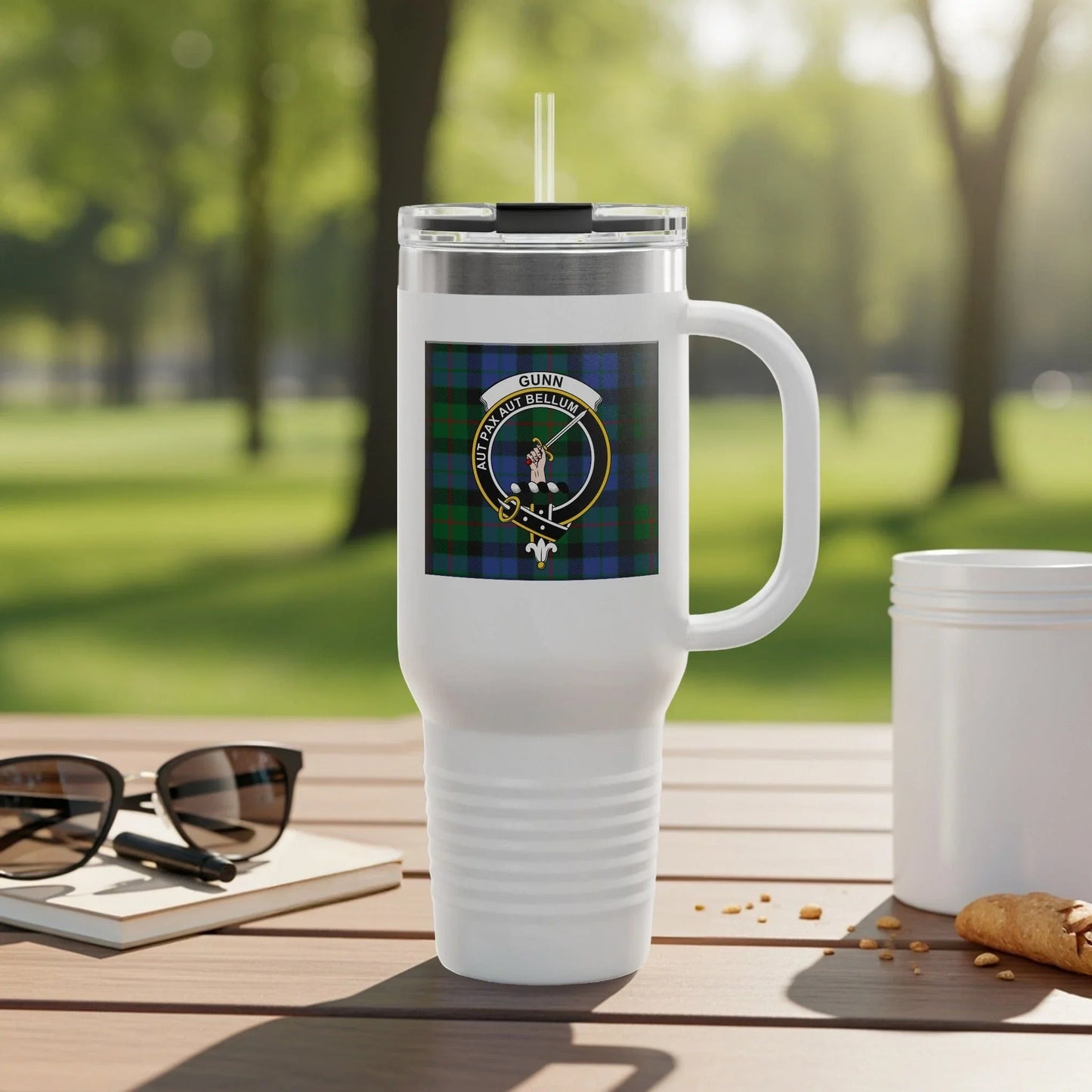 Clan Gunn Crest Plaid Design Travel Mug product