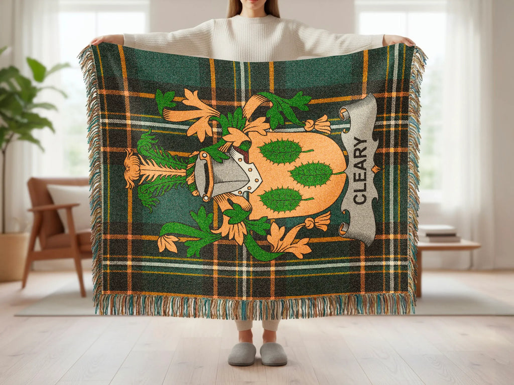 Cleary Clan Crest Green Plaid Pattern Fringed product type