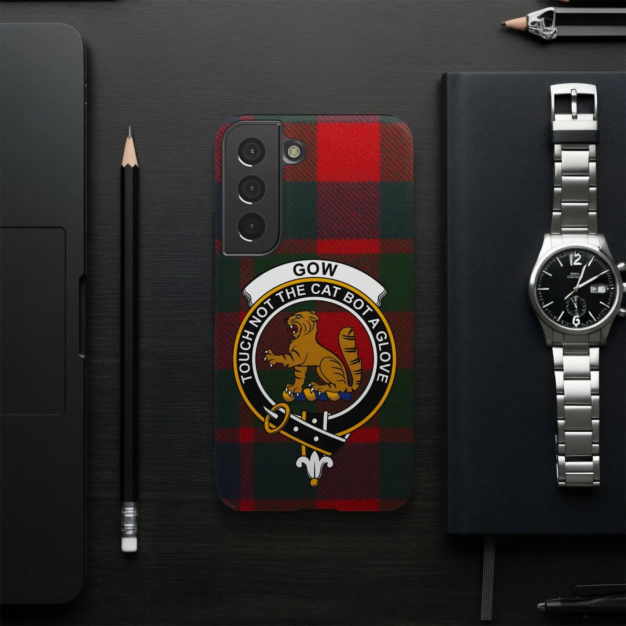 Touch Not The Cat Bot A Glove Gow Phone Case
