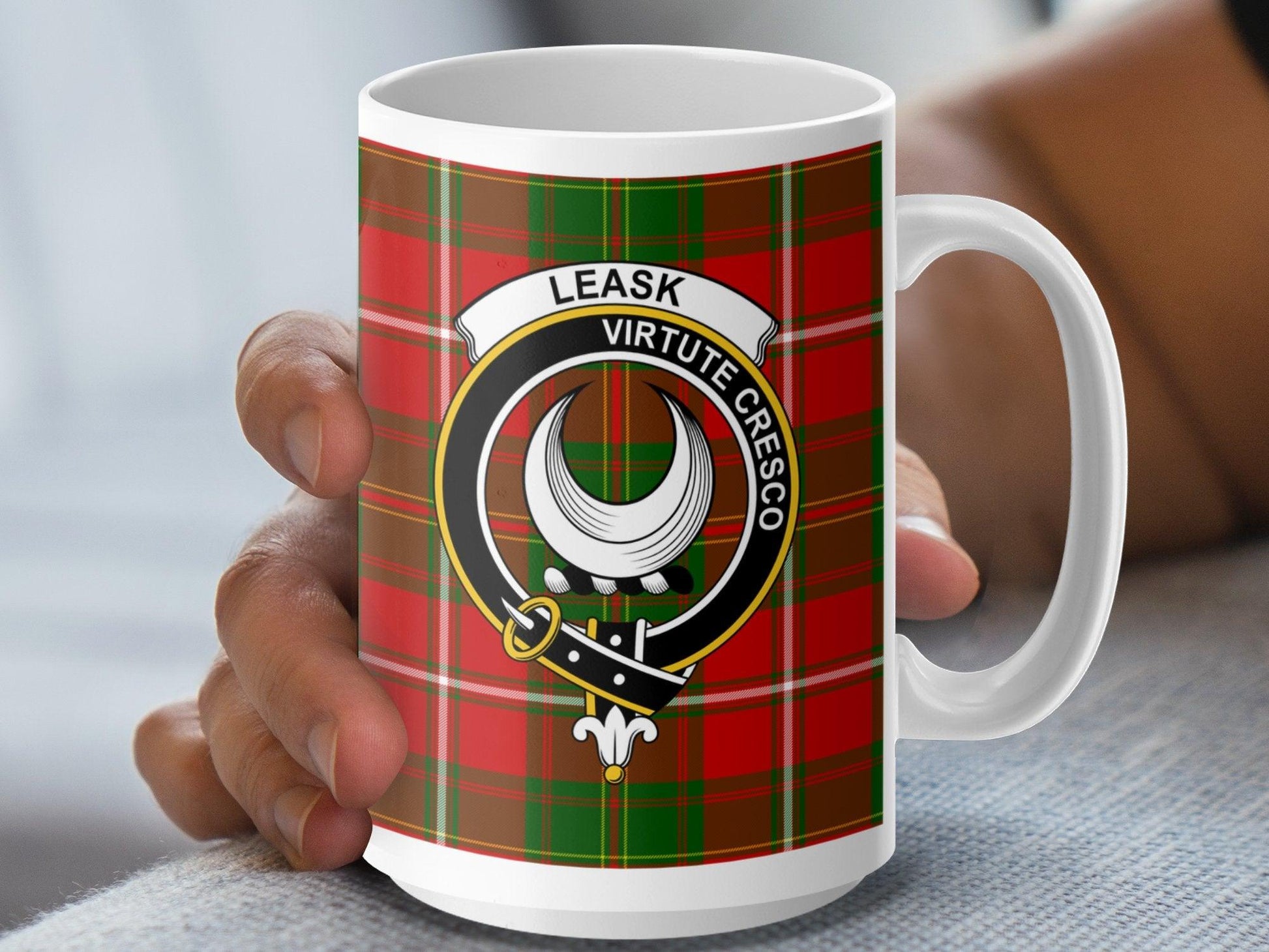 Clan Leask Virtute Cresco Tartan Crest Plaid Mug - Living Stone Gifts