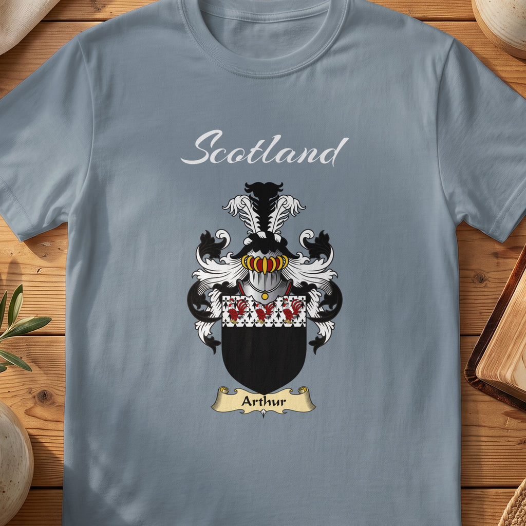 Arthur Scottish family shield T-shirt in Stone Blue
