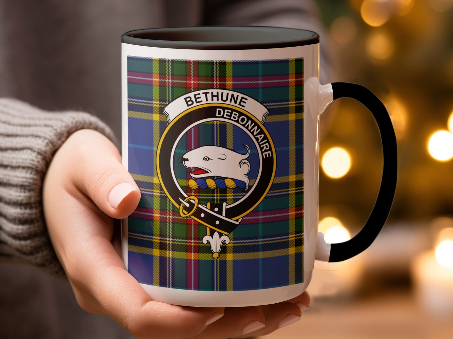 Bethune Debonnaire Emblem and Tartan Pattern Mug - Living Stone Gifts