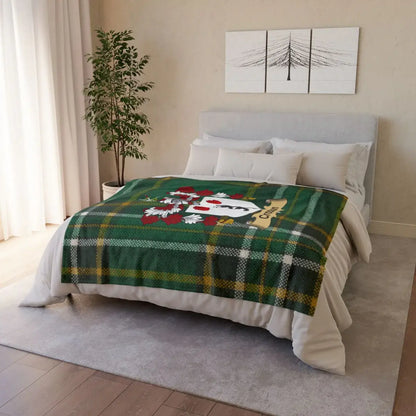 Cozy Christmas Themed Green Plaid Blanket product type