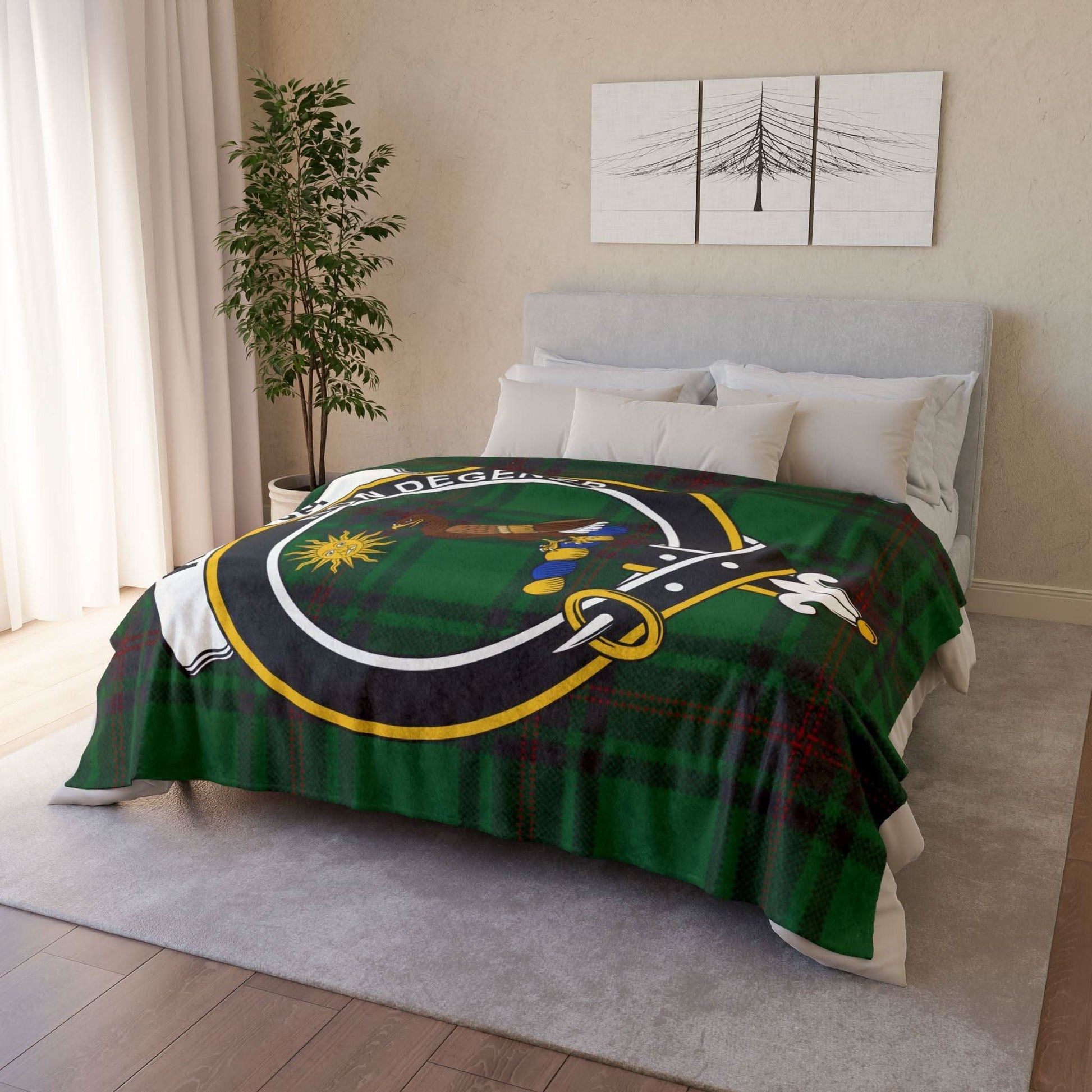 Kinloch Clan Tartan Blanket – Scottish Crest Throw, Soft & Cozy - Celtic Ancestry Gifts