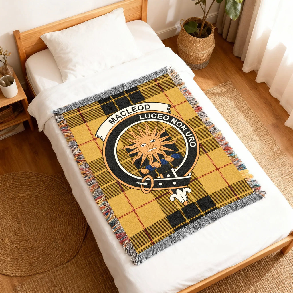 MacLeod of Lewis Luceo Non Uro plaid sun pattern woven blanket — 100% cotton with fringe edges