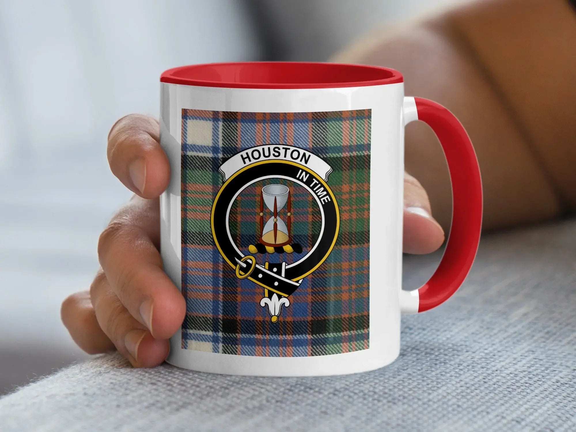 Clan Houston crest mug — 15oz navy handle, glossy ceramic with tartan pattern