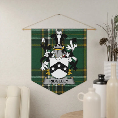 Green Plaid Family Crest Wall Hanging product