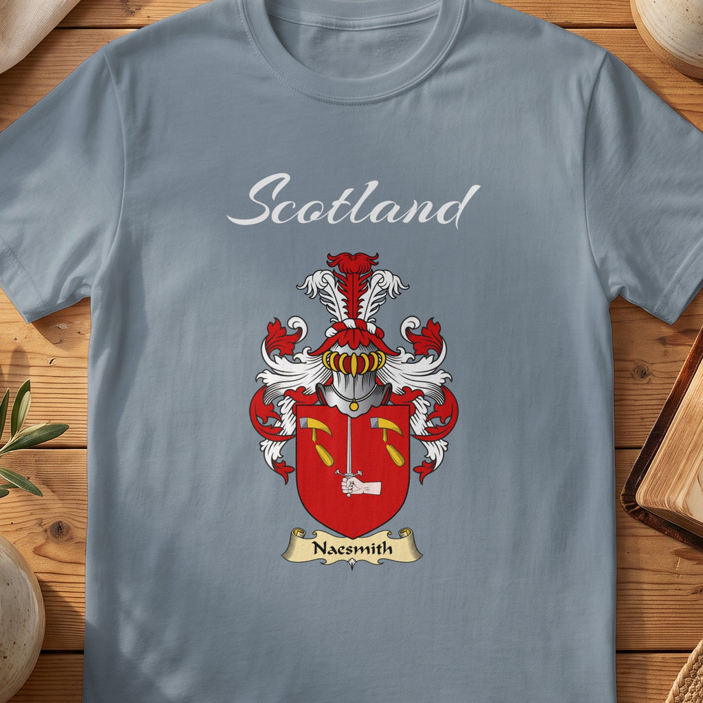 Naesmith Scottish family shield T-shirt in Stone Blue