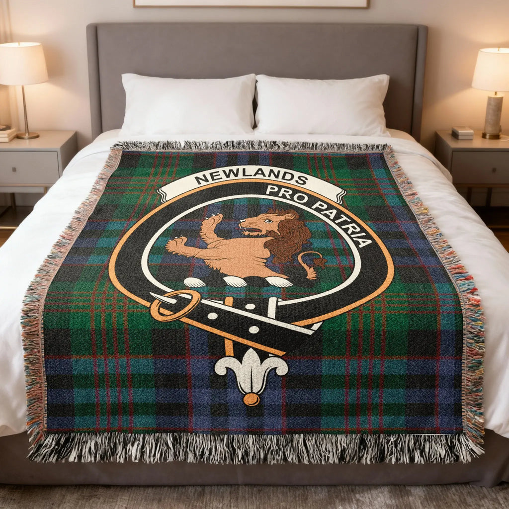 Lion Crest with Newlands Pro Patria Text Blanket