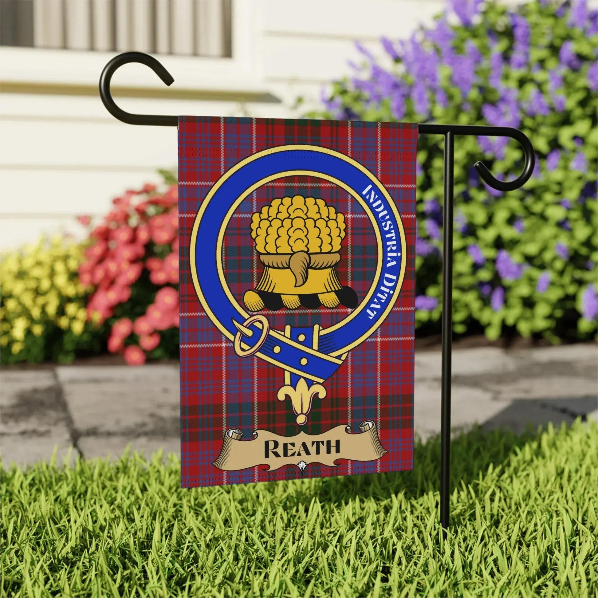 Reath Clan Crest Plaid Garden Flag Decoration product