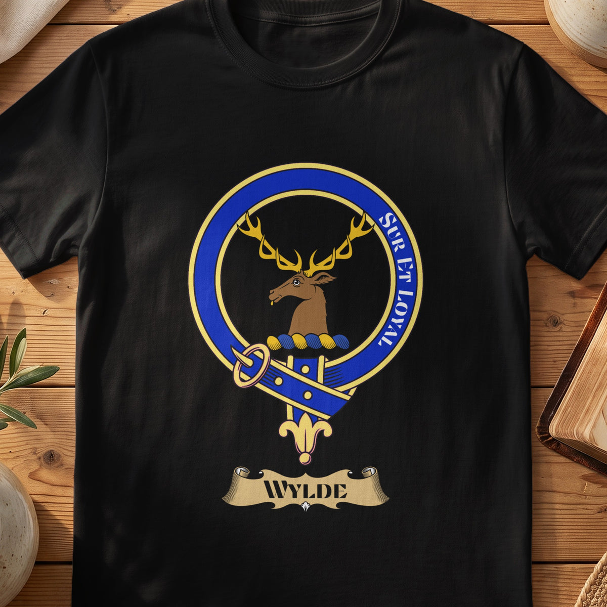 Wylde Scottish clan crest T-shirt in Black