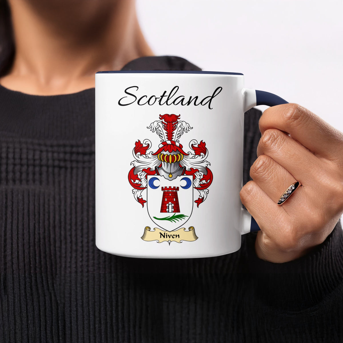 Niven 11 oz Scottish family crest ceramic mug showing a Scotland-topped heraldic emblem