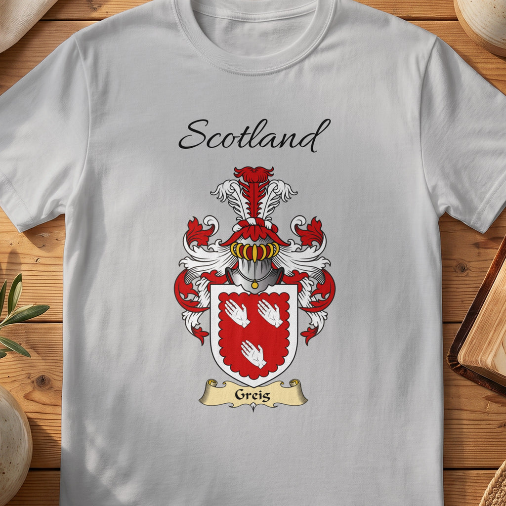 Sport Grey Greig Scottish family shield T-shirt featuring three white hand motifs on red