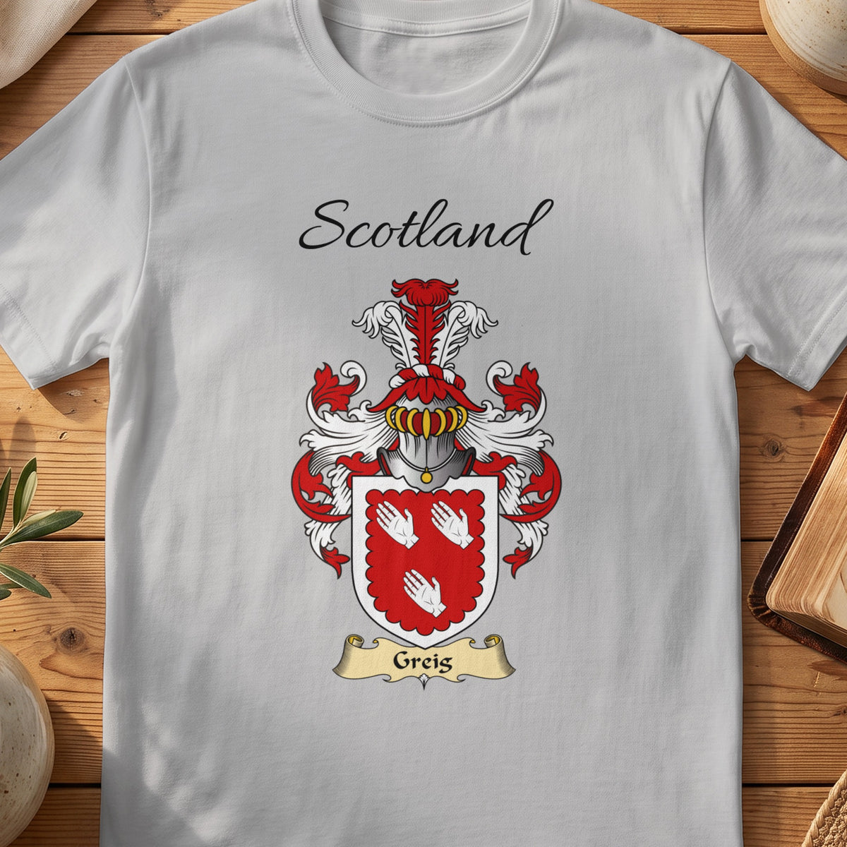 Sport Grey Greig Scottish family shield T-shirt featuring three white hand motifs on red