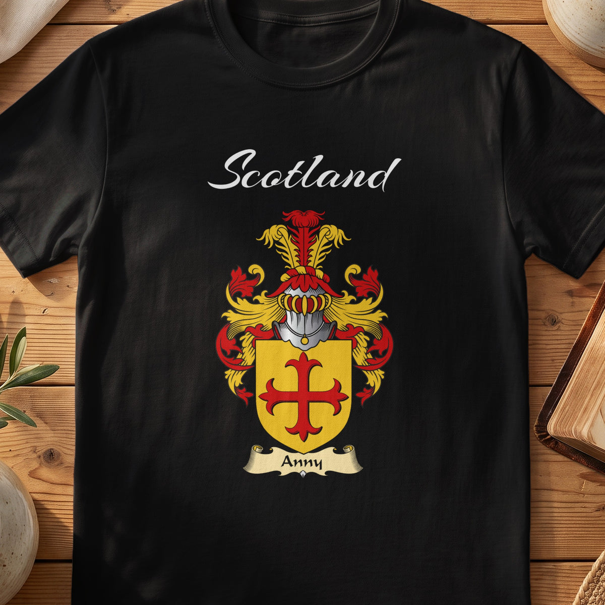 Anny Scottish family shield T-shirt in Black