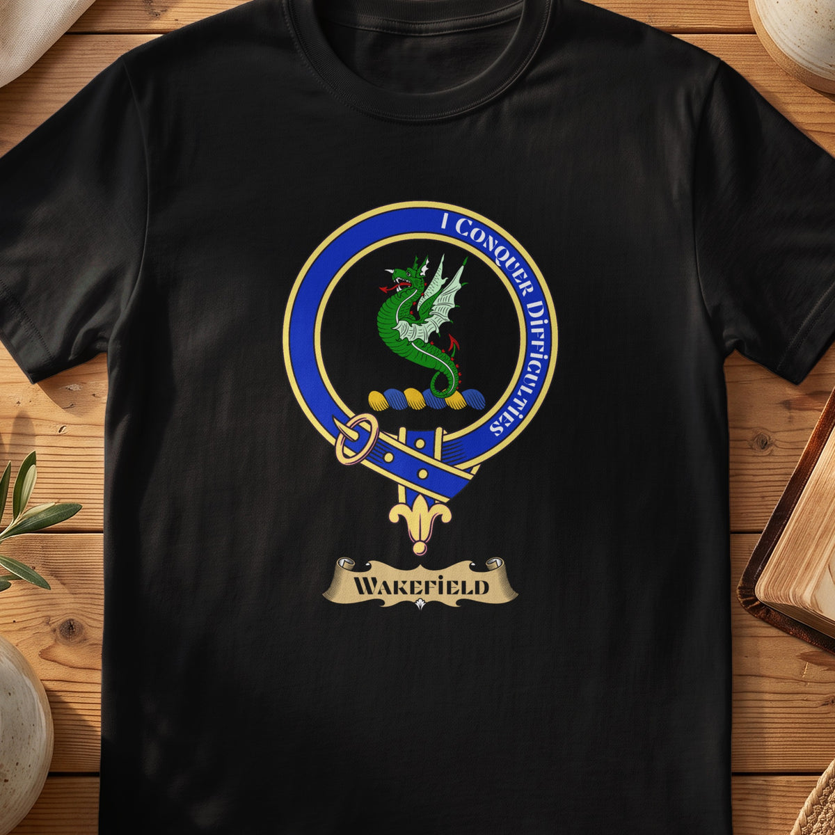 Wakefield Scottish clan crest T-shirt in Black