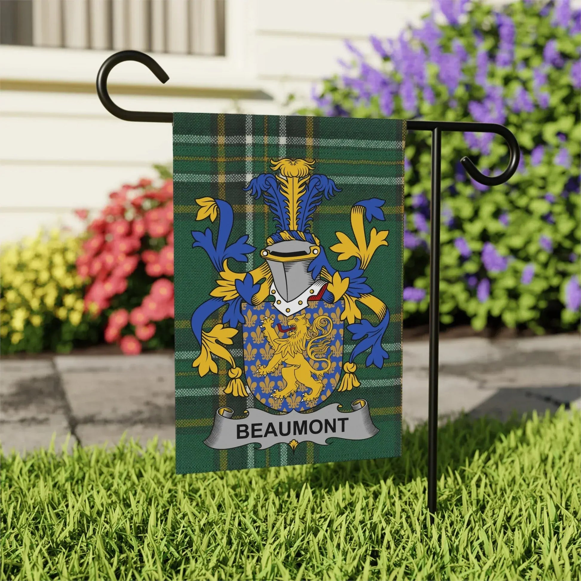 Beaumont Family Crest Garden Flag product