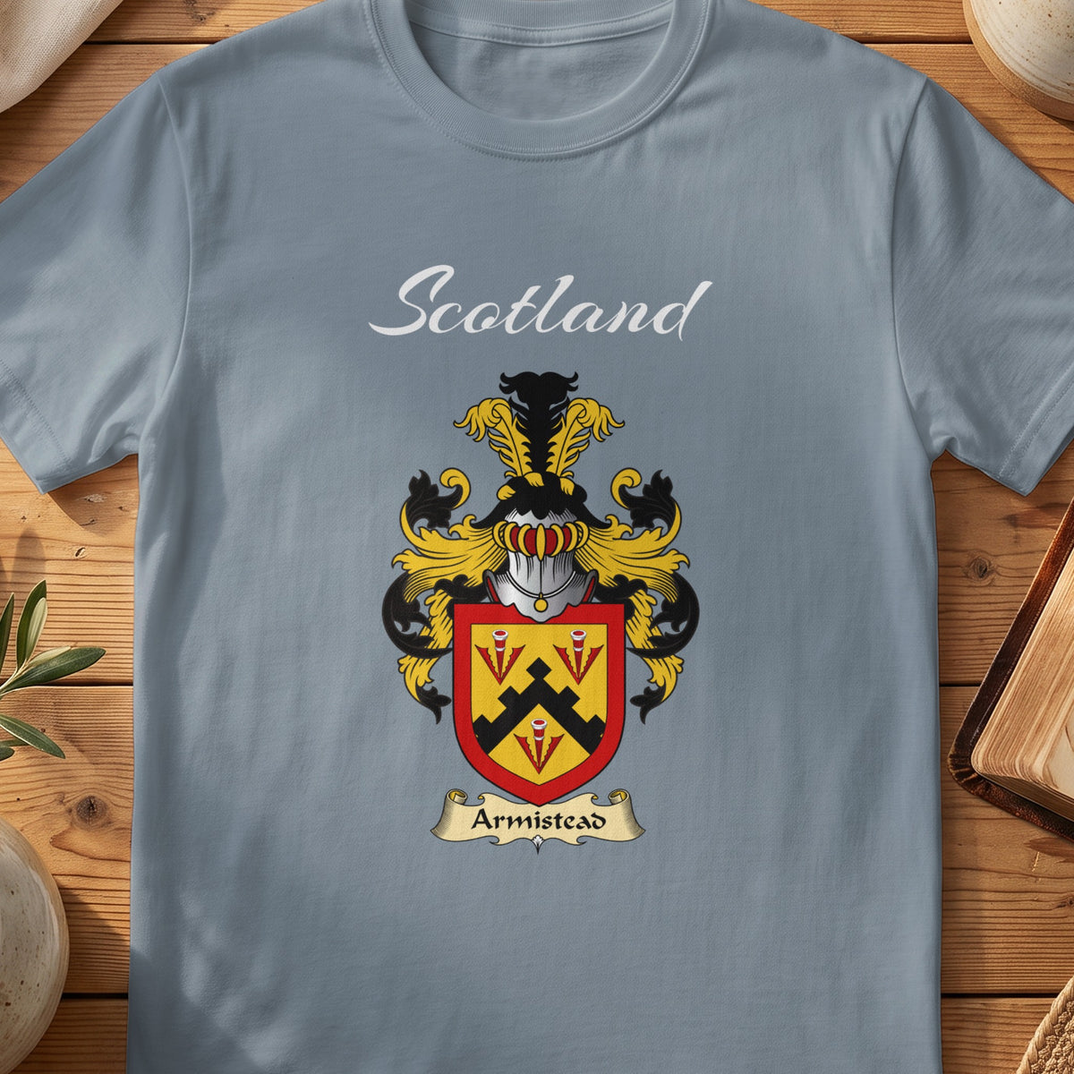Armistead Scottish family shield T-shirt in Stone Blue