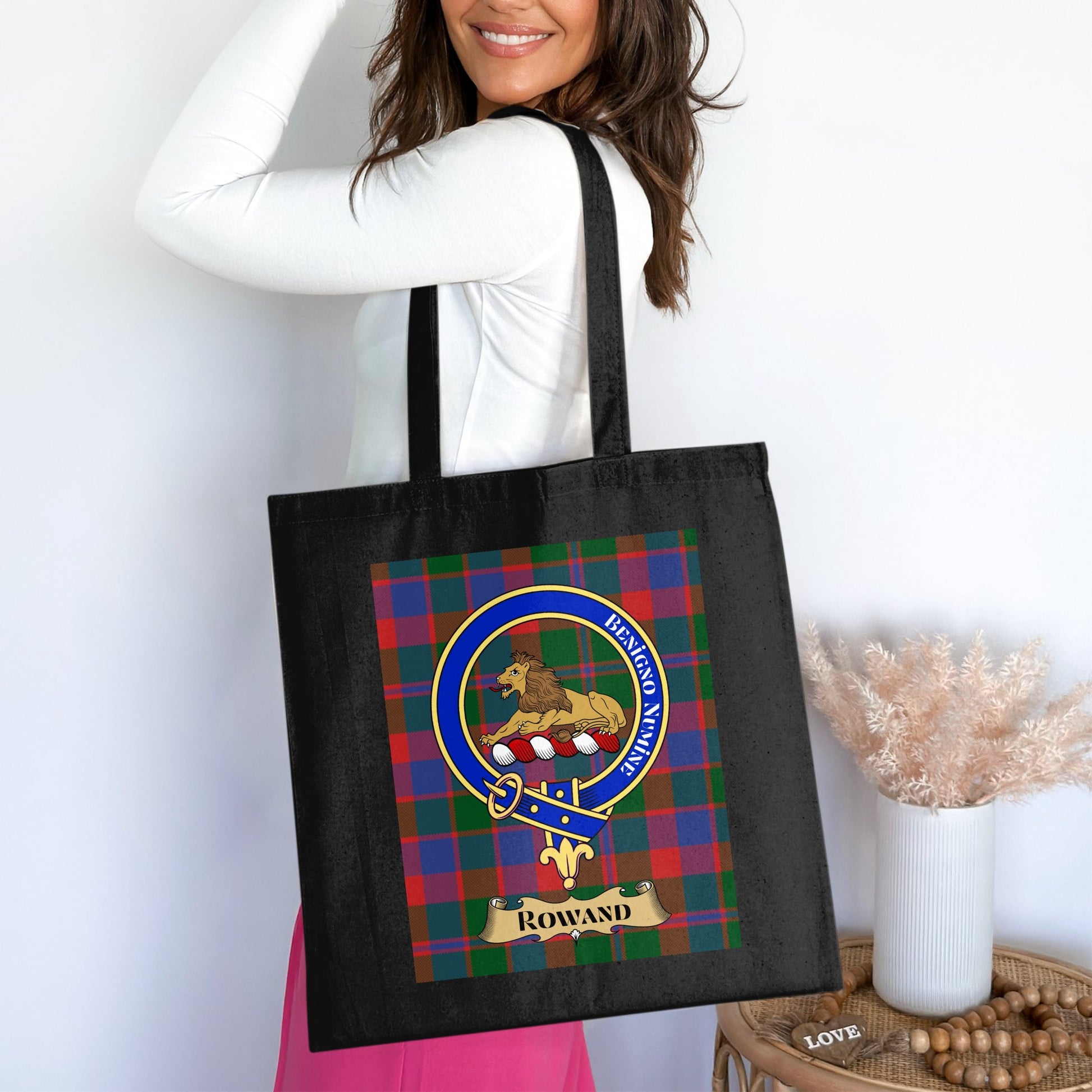 Scottish Clan Crest Tartan Background Rowand Tote Bag - Living Stone Gifts