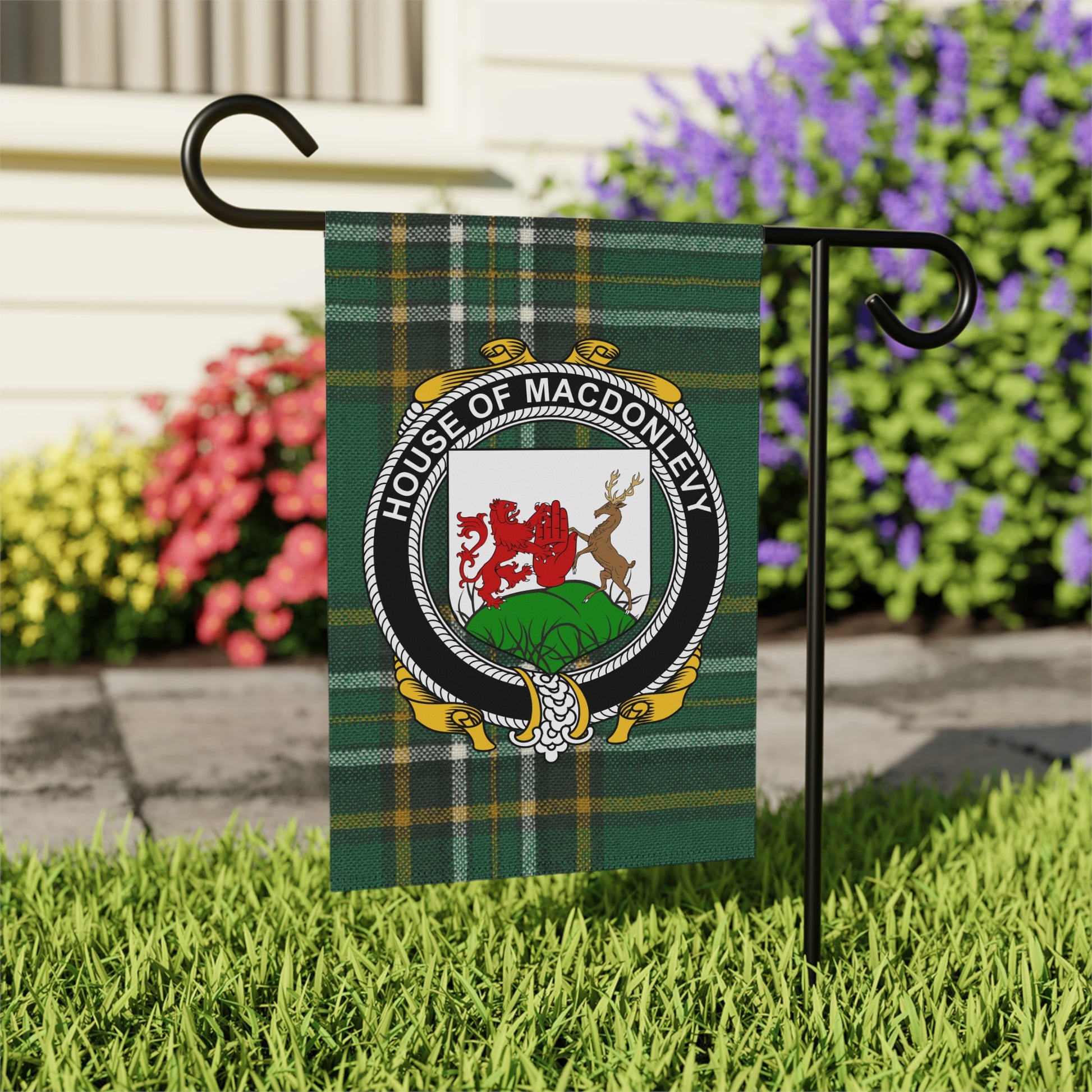 House of Macdonevvy Crest Decorative Garden Flag