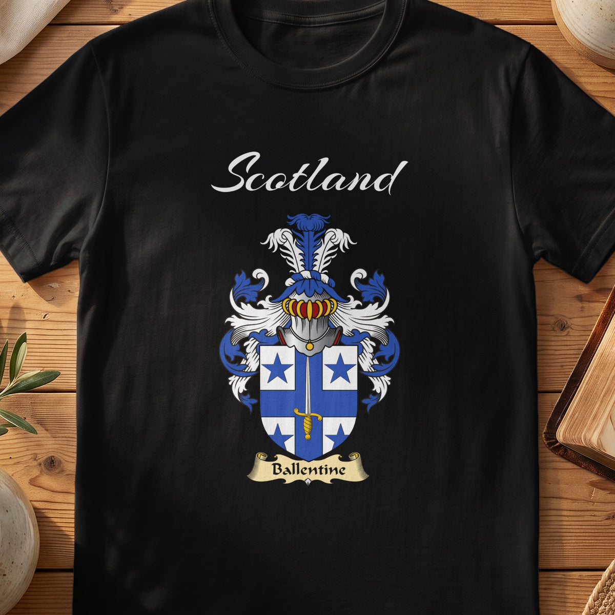 Ballentine Scottish family shield T-shirt in Black