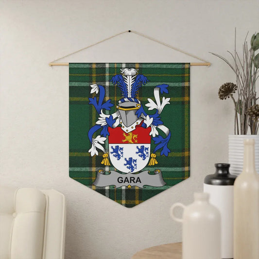 Personalized Gara Family Crest Wall Banner product