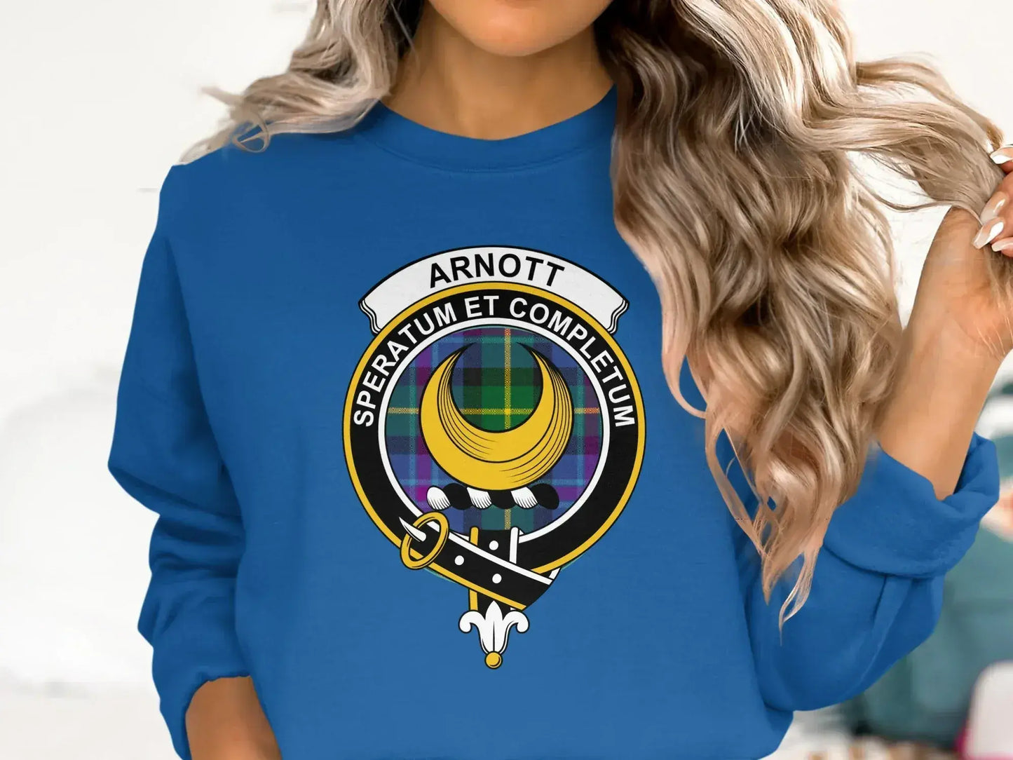 Arnott Speratum Et Completium Crest Sweatshirt product