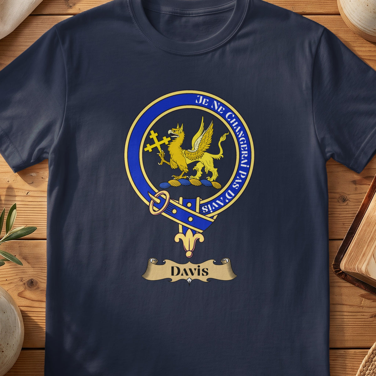 Davis Scottish clan crest T-shirt in navy