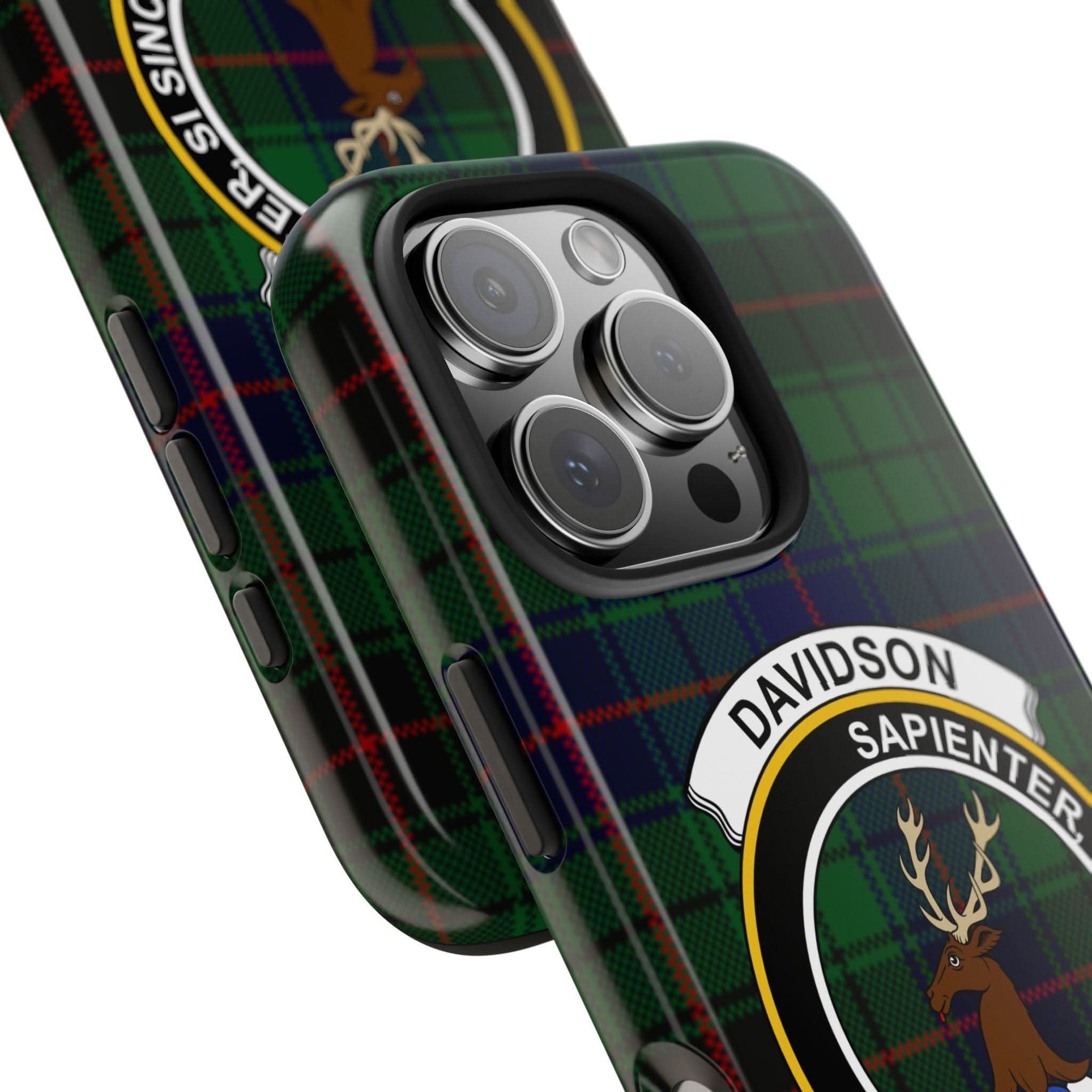 Davidson Clan Crest Tartan Cell Phone Case - Celtic Ancestry Gifts