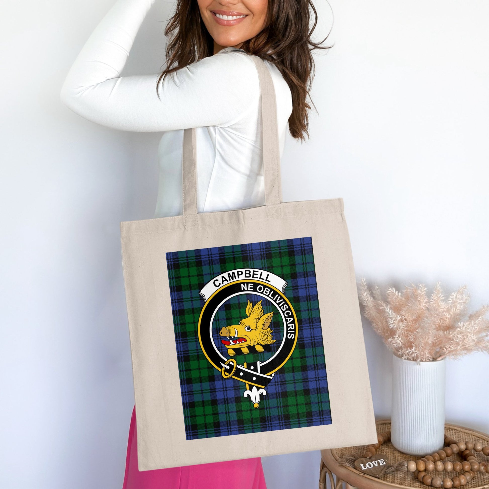 Campbell clan crest on scottish tartan tote bag - Living Stone Gifts