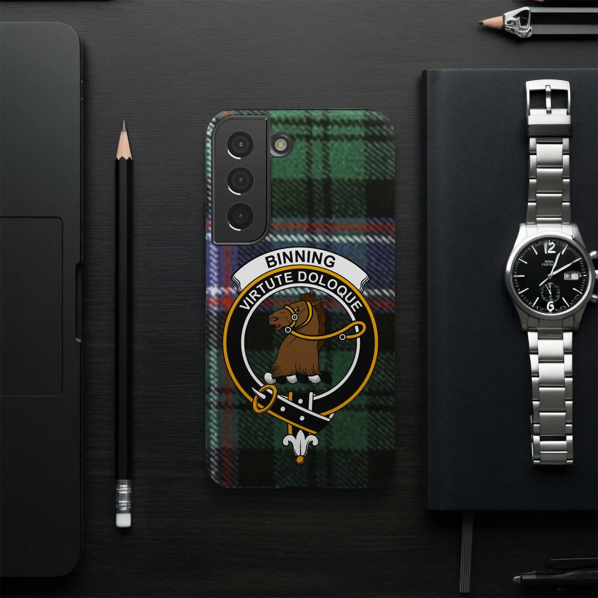 Binning Virtute Doloque Shield Tartan Phone Case