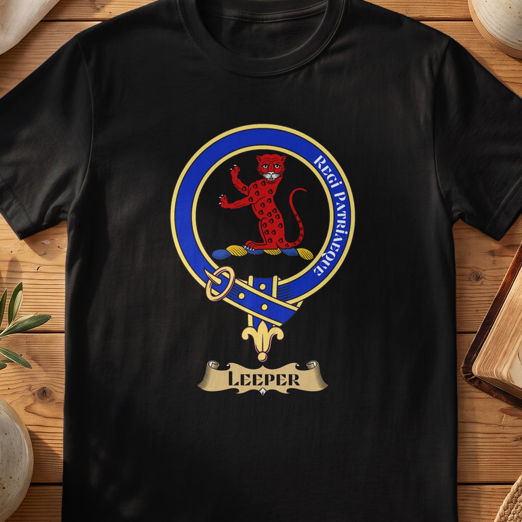 Leeper Scottish clan crest T-shirt in black