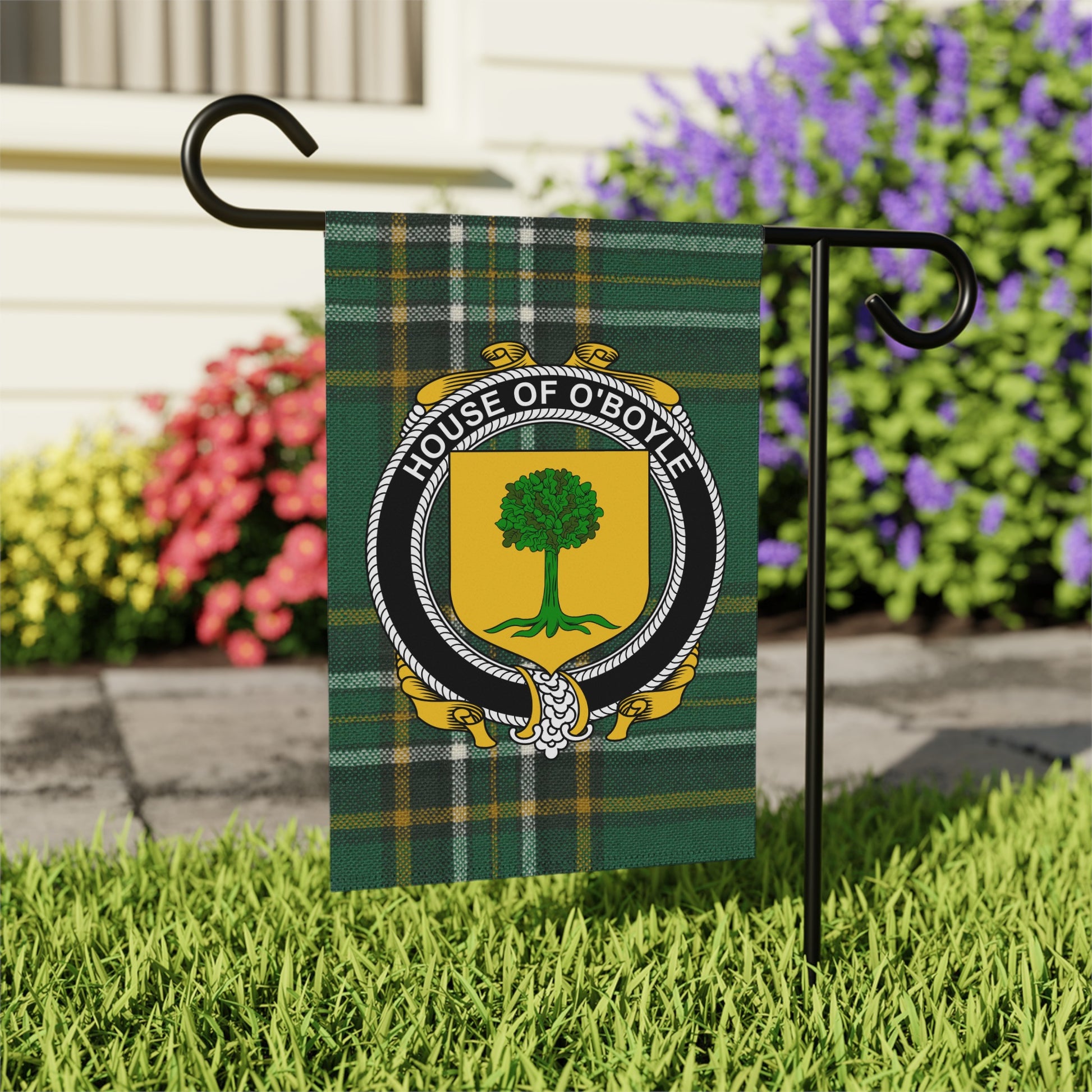 House of O'Boyle Crest Garden Flag