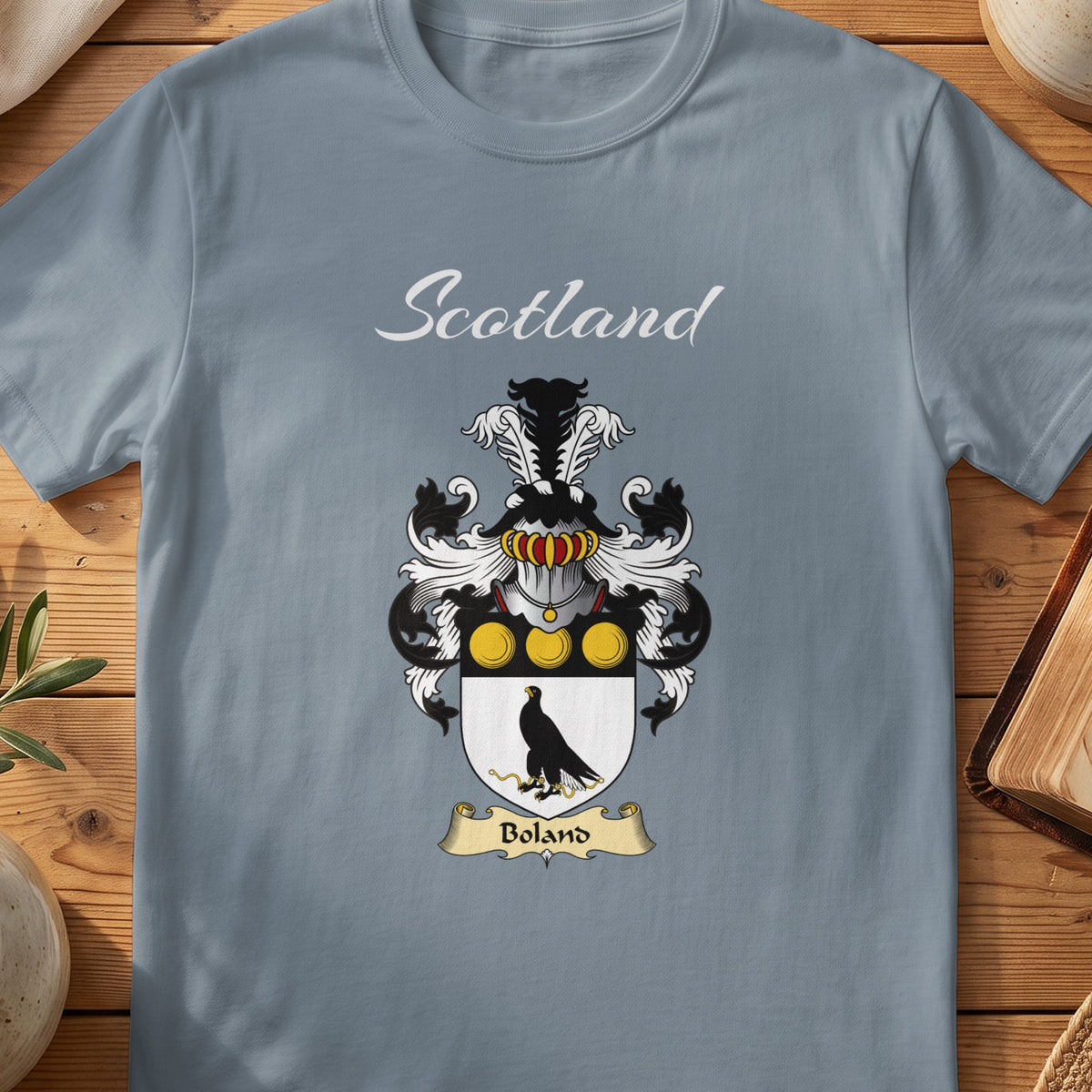 Boland Scottish family shield T-shirt in Stone Blue