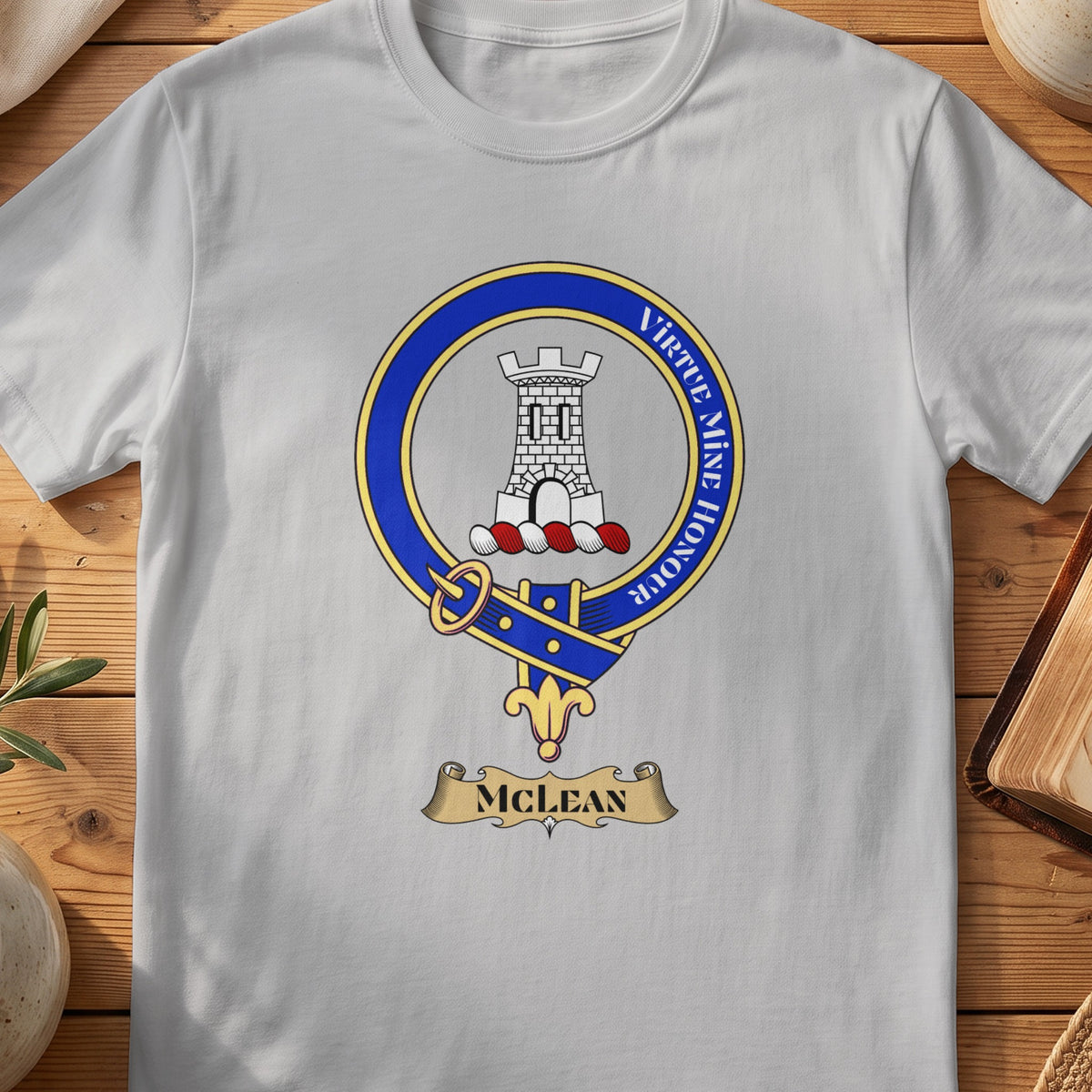 McLean Scottish clan crest T-shirt in Sport Grey