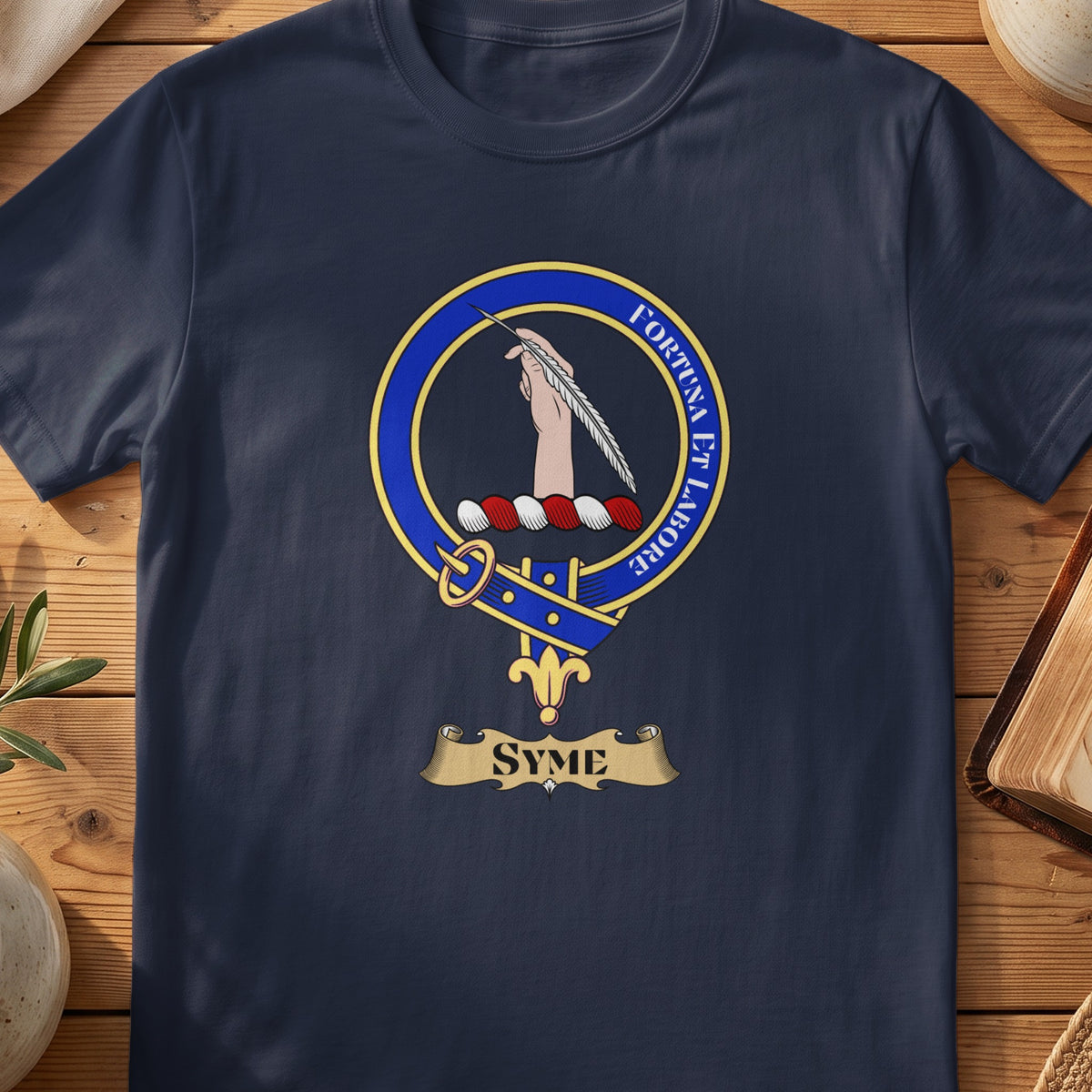 Syme Scottish clan crest T-shirt in Navy