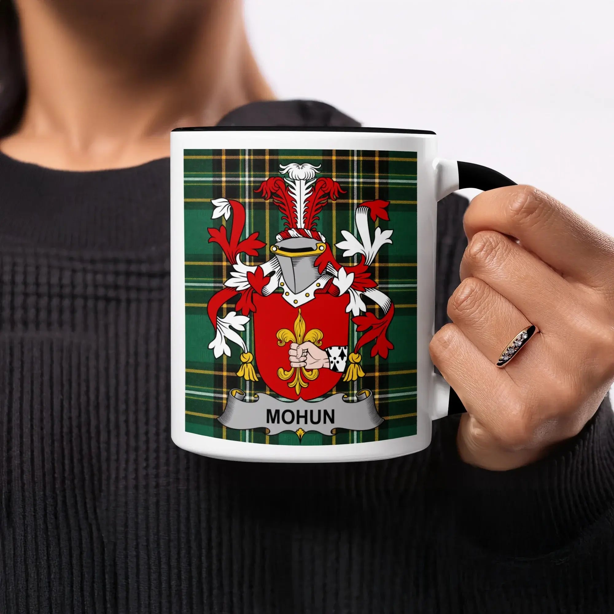 Mohun Irish heritage mug with black handle and interior