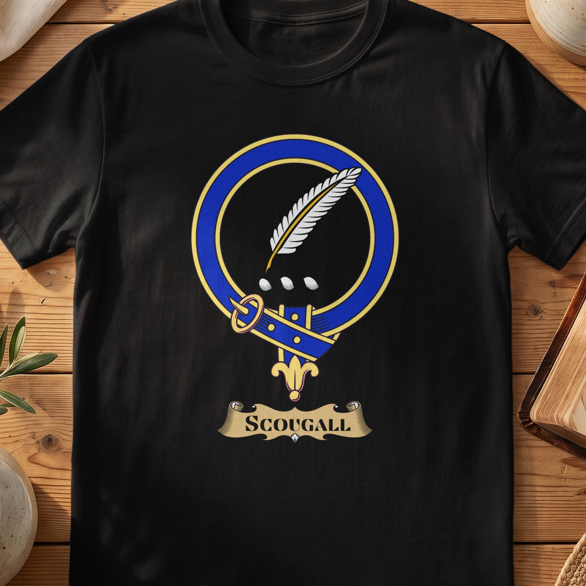 Scougall Scottish clan crest T-shirt in Black