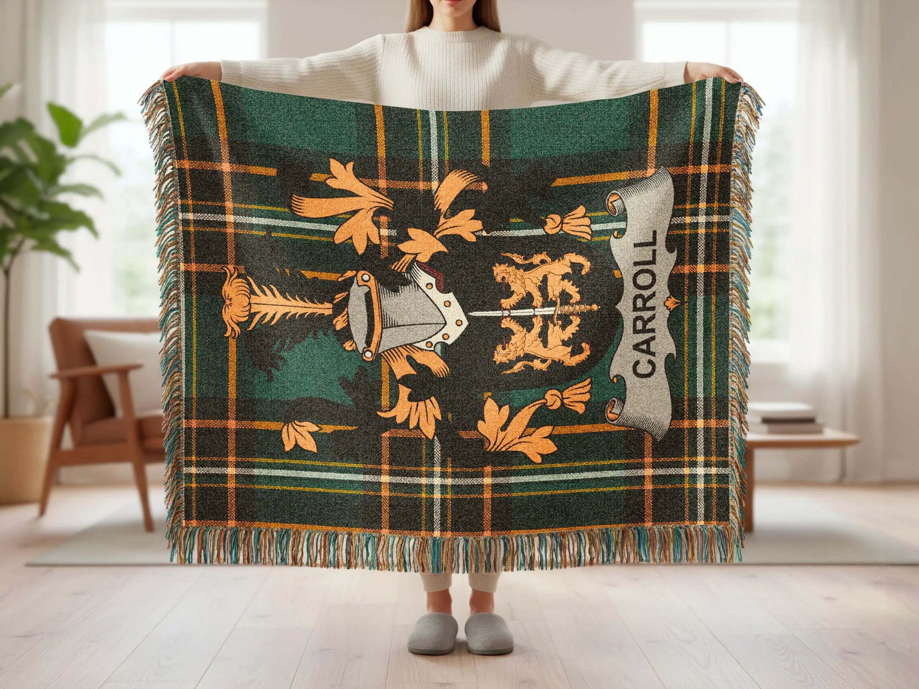 Carroll Family Crest Green Plaid Fringed Throw product type