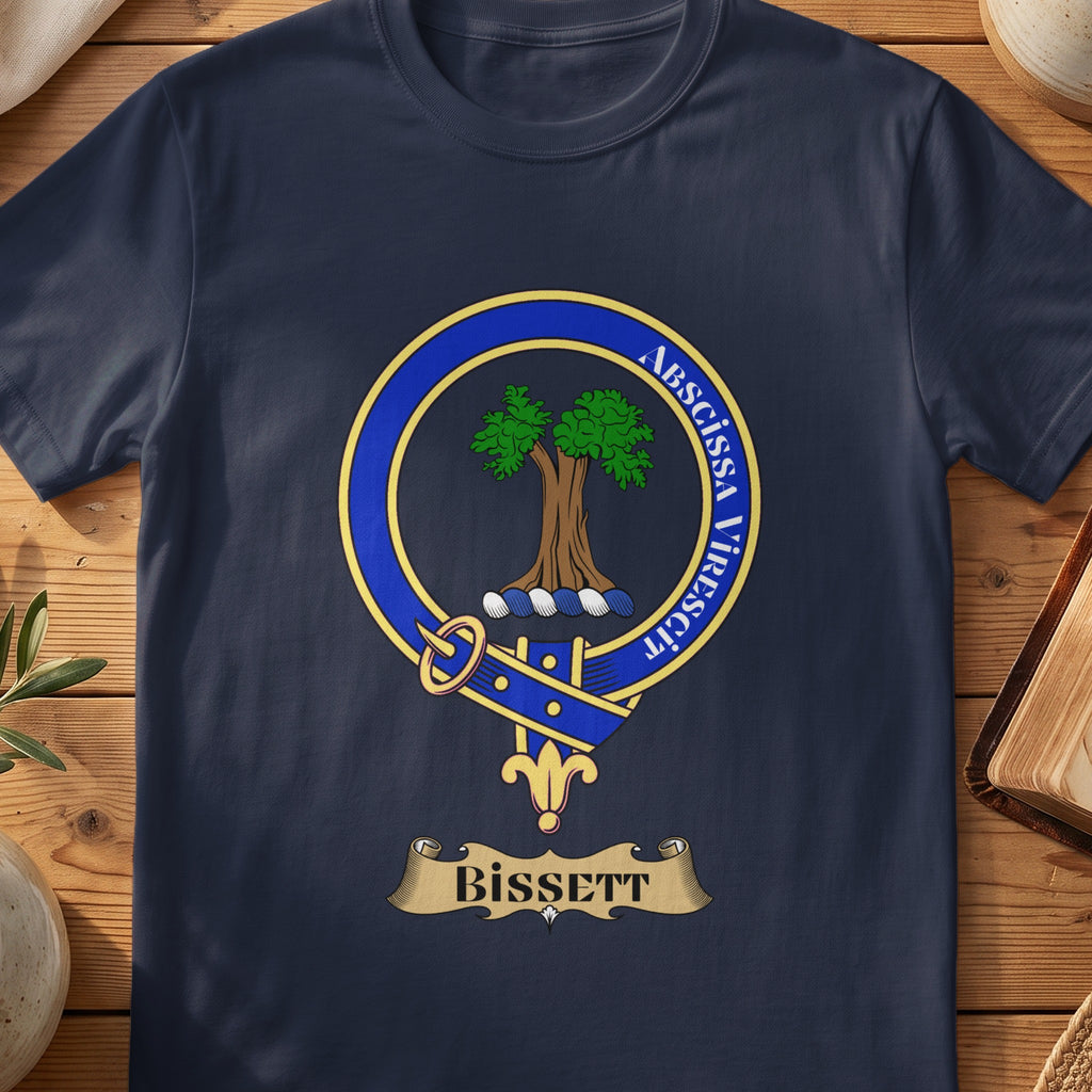 Bissett Scottish clan crest T-shirt in Navy