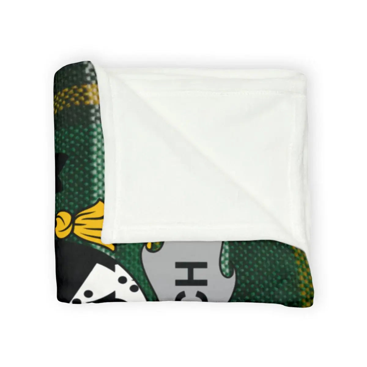 Cozy Green and White Patterned Blanket product