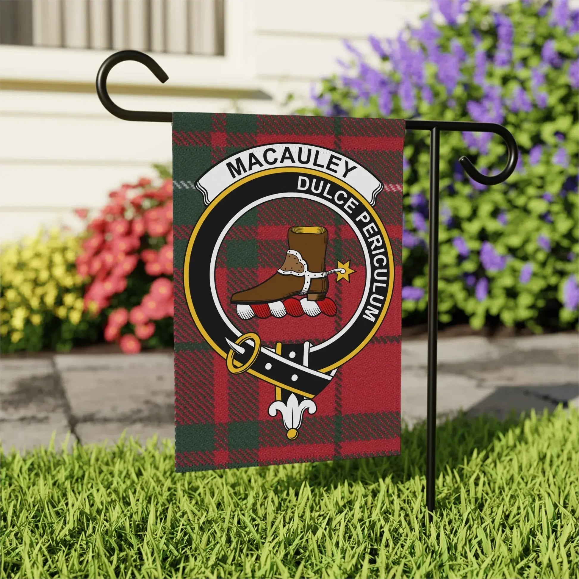 Clan MacAuley Dulce Periculum Garden Flag product