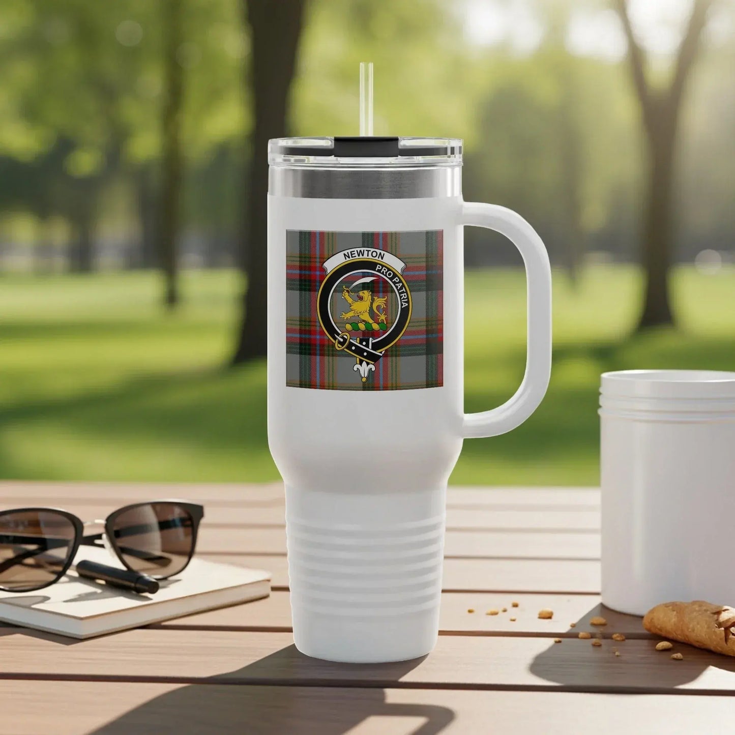 Newton Zerbini Lion Emblem Insulated Mug product