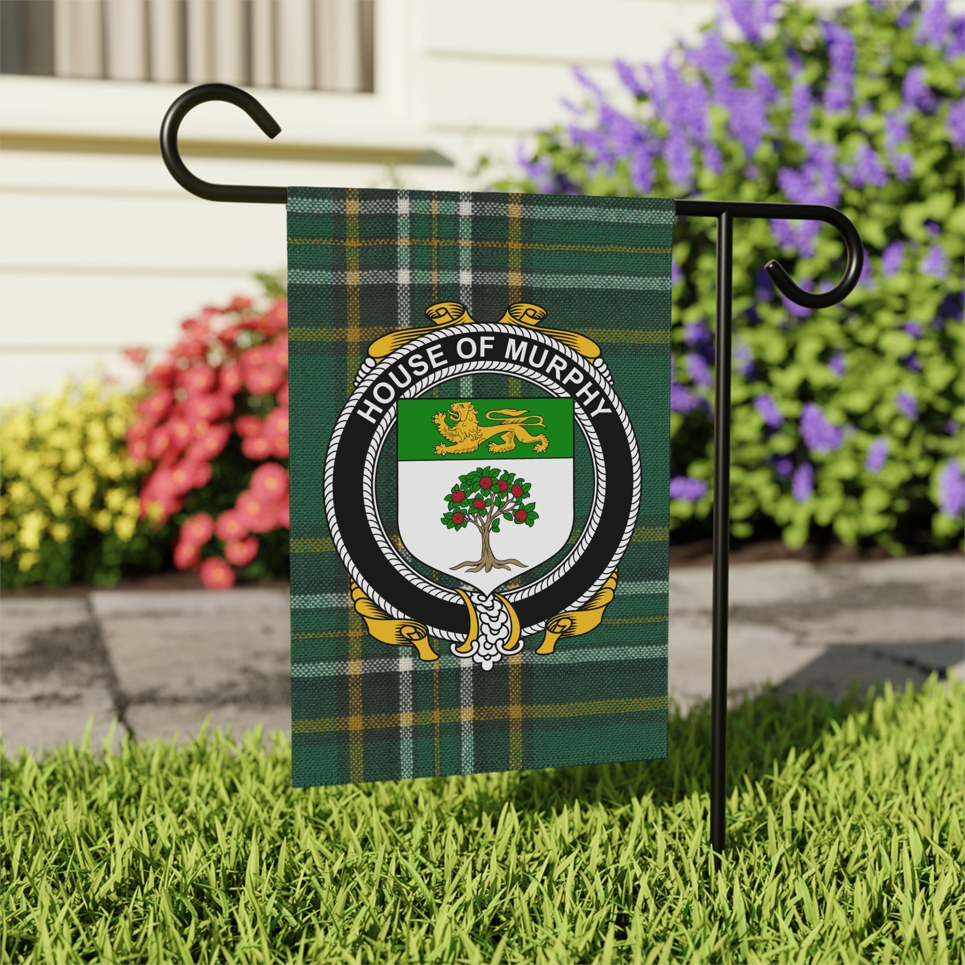 House of Murphy Family Crest Decorative Flag